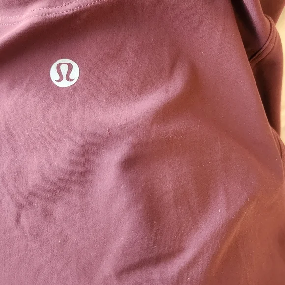 Burgundy Women's Lululemon Activewear Tank Size 6 - Picture 6 of 8
